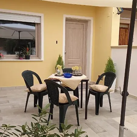Vakantiehuis Capri 53 *